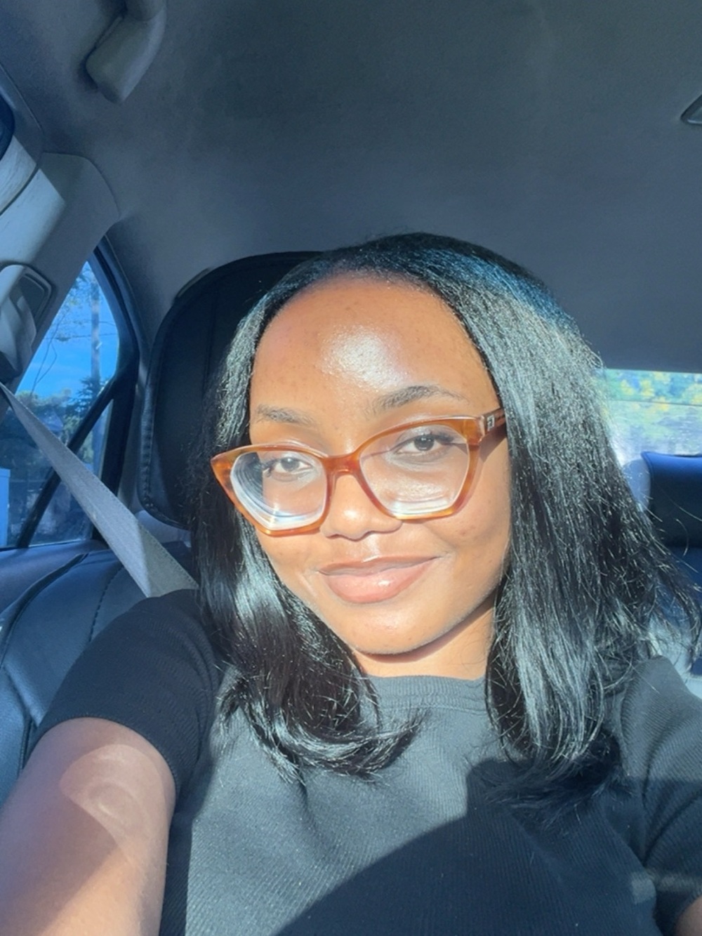 Meet your Posher, Rapha ange-lyvie